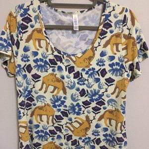 LuLaRoe Classic Tee Fox Forest print - Small